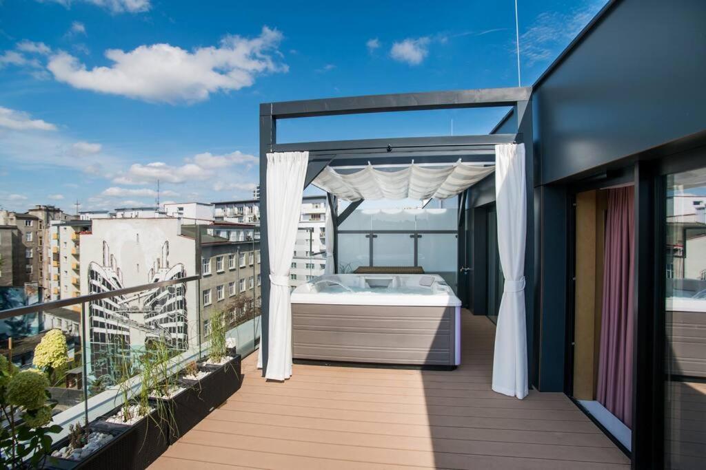 Апартаменты Luksusowy Penthouse Z Jacuzzi I Widokiem Na Morze Гдыня Экстерьер фото